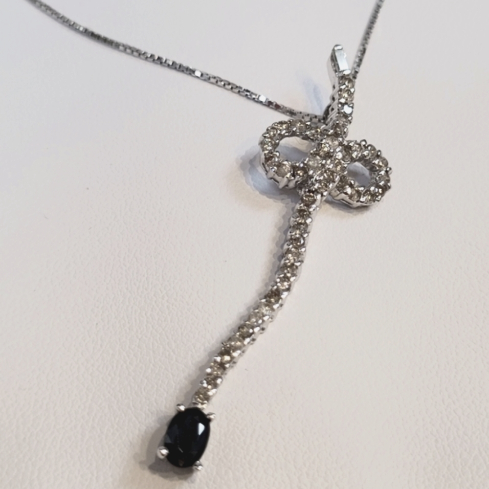 18k Solid White Gold Natural Diamonds & Saphire Pendant Necklace, 2" L.